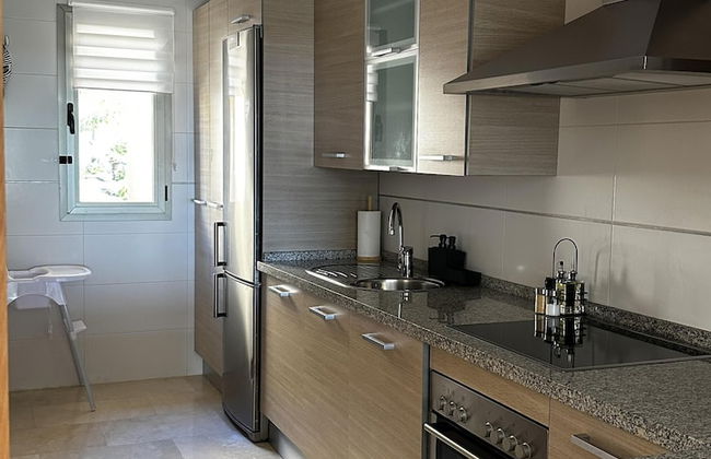 Charming 2 Bed Apartment in Quartiers Marbella - Photo 9