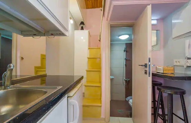 Snug Apartment in Kournas With Balcony/terrace - Photo 5