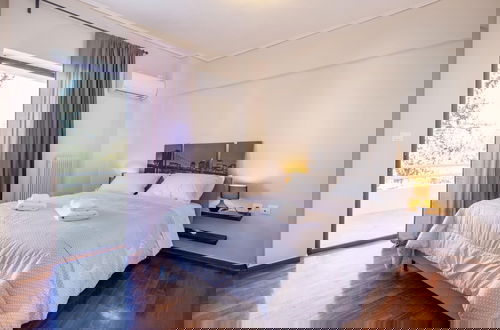 Foto 3 - Kleio - Spacious Apartment in Glyfada