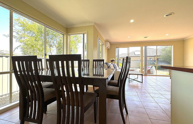Boardwalk House by GoodLive - Photo 52