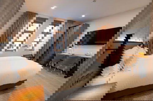 Photo 38 - Prisma Suites