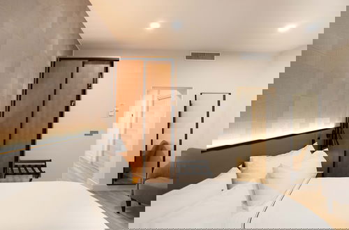 Photo 33 - Prisma Suites