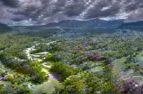 Photo 49 - Mountain Green Resort by Killington VR - Studios
