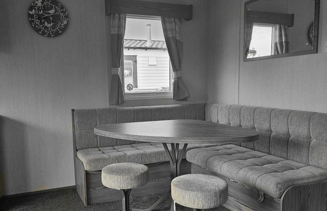 3 Bed Caravan - Near Beach, 5 Star Reviews, Wifi - Foto 11