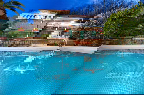 Foto 15 - Villa Luisa Jacuzzi and Pool