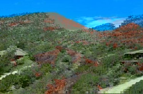 Foto 6 - 3-acre Private Designer Villa-borders Forest-forever Views