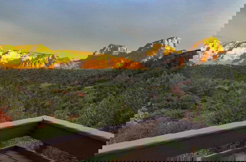 Foto 50 - 3-acre Private Designer Villa-borders Forest-forever Views