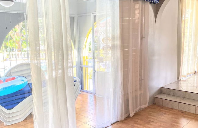 Yancey Largo Villa Perfect Jamaica Ironshore Getaway w Private Pool and Onsite Staff Services by RedAwning - Foto 67
