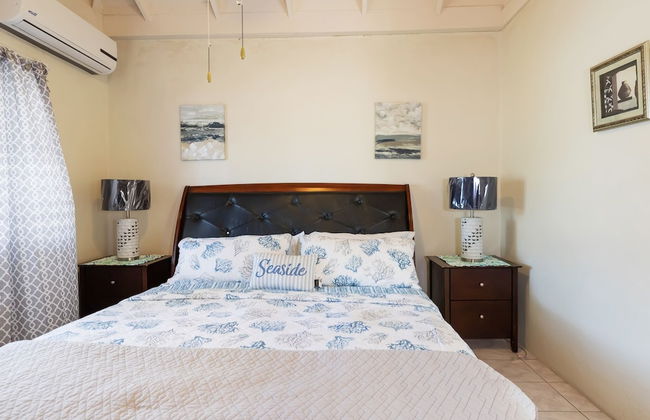 Yancey Largo Villa Perfect Jamaica Ironshore Getaway w Private Pool and Onsite Staff Services by RedAwning - Foto 13