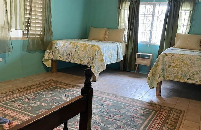 Yancey Largo Villa Perfect Jamaica Ironshore Getaway w Private Pool and Onsite Staff Services by RedAwning - Foto 27