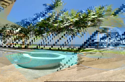 Photo 20 - Luxury Villa on The Beach - Hermosa Palms 10A by RedAwning