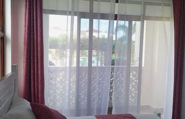 Lux Suites La Vida Sultan Palace Homes - Photo 3