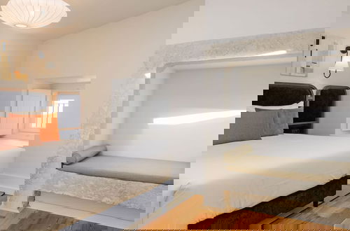 Photo 47 - Ando Living Madalena House