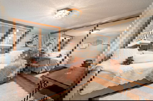 Foto 4 - Creekside Lodge