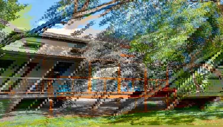 Photo 1 - Paintbrush Waterfront Cottage