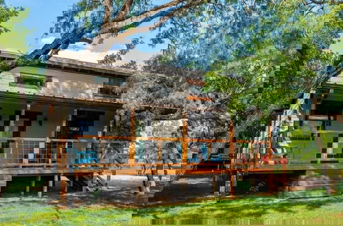 Photo 1 - Paintbrush Waterfront Cottage