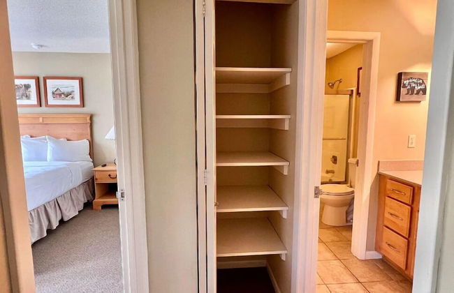 Charming 1BDR Condo w Golf Course View - Foto 13