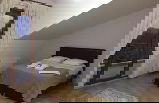 Foto 2 - Sapanca mavi yeşil köy evi
