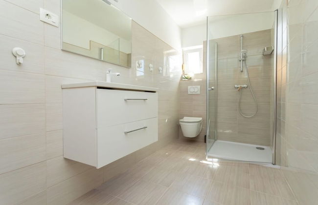 Krk - With Private Pool - H - Foto 16