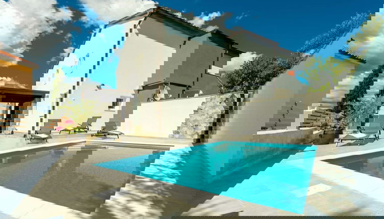Foto 1 - Krk - With Private Pool - H