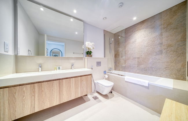 Classy Downtown 2BR w City View Balcony - Foto 39