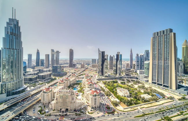 Classy Downtown 2BR w City View Balcony - Foto 50