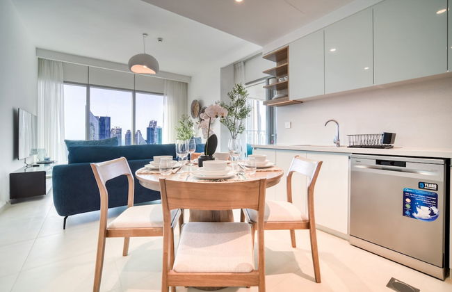 Classy Downtown 2BR w City View Balcony - Foto 32