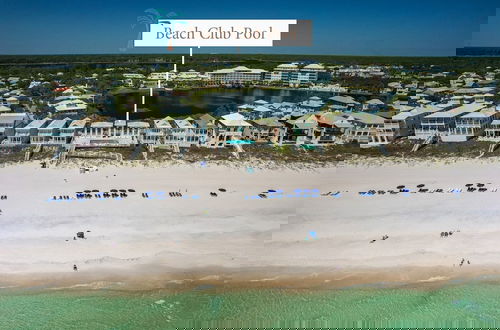 Foto 41 - Stella By The Sea 3 Bedroom Home by RedAwning