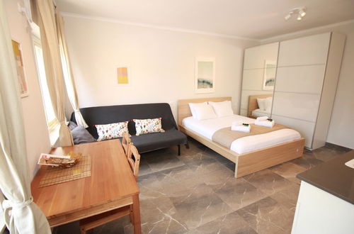 Photo 10 - Gabriel Apartments - Stylish Suites - King George ST