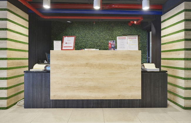 RedDoorz Apartment near Grand City Mall - Foto 3