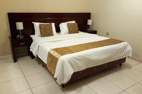 Foto 3 - Safeer Jeddah Furnished Apartments