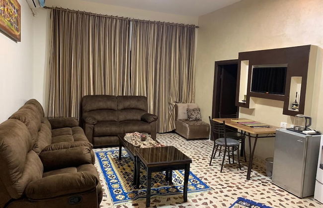 Mesha Stele Hotel Apartments - Photo 22