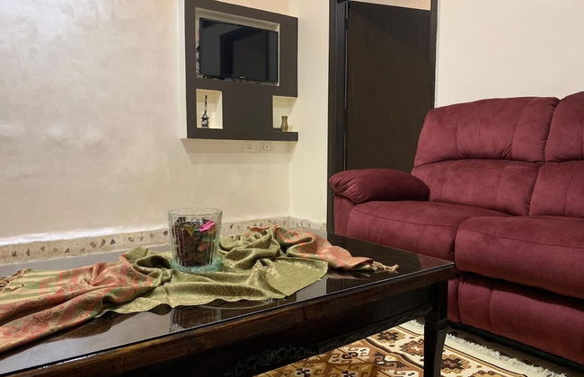 Mesha Stele Hotel Apartments - Photo 20