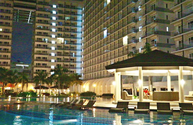 CondoDeal at Sea Residences - Foto 1