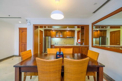 Photo 8 - Luxurious and Spacious 2BR at Kusuma Chandra Apartment