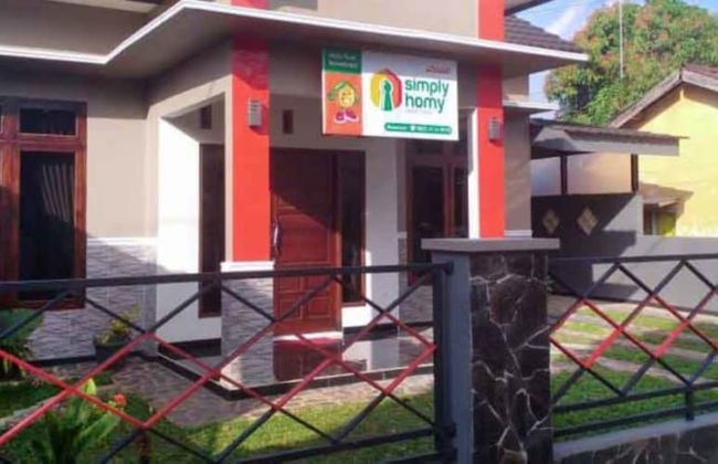 Homestay Purbalingga Tengah Kota by Simply Homy - Foto 10