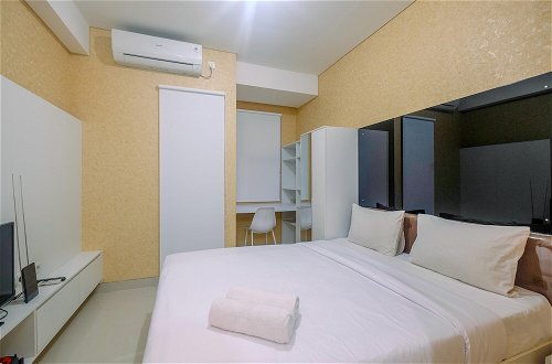 Foto 1 - Homey and Comfort Living Studio Apartment Transpark Cibubur
