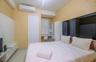 Foto 1 - Homey and Comfort Living Studio Apartment Transpark Cibubur