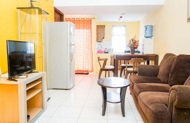 Comfy and Cozy 2BR Great Western Resort Apartment - Photo 4