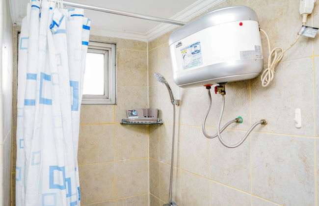 Comfy and Cozy 2BR Great Western Resort Apartment - Photo 14