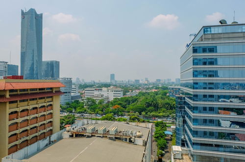 Photo 16 - Minimalist Style Studio Apartment at Tamansari Semanggi