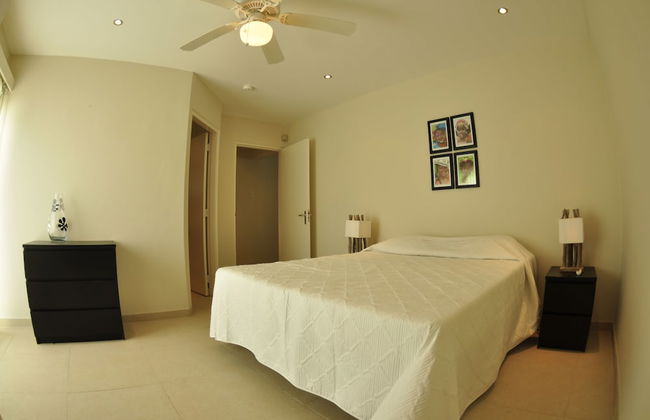 Belmar Oceanfront Apartments - Photo 3