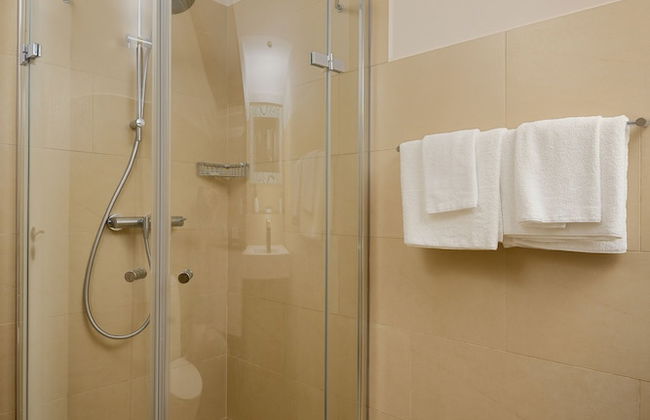 Belmar Oceanfront Apartments - Photo 42