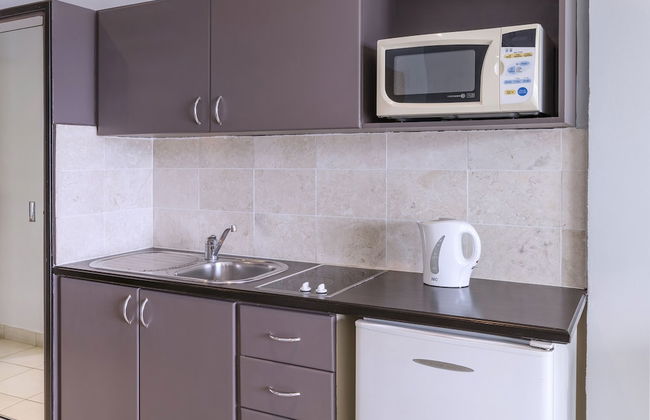 Chantillys on the Bay - Photo 11