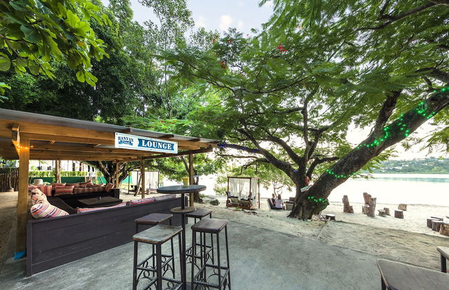 Chantillys on the Bay - Photo 40