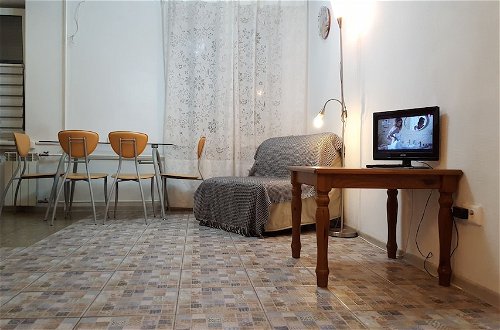 Photo 8 - DeLuxe Apartment Arkhitektora Vlasova