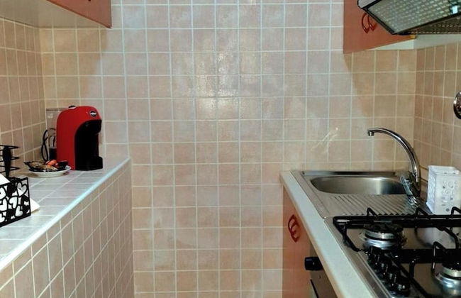 Black Suite With Terrace, sea View Located in the Center - Photo 10