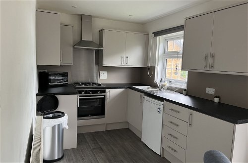Photo 5 - Impeccable 2-bed Apartment in Carlisle