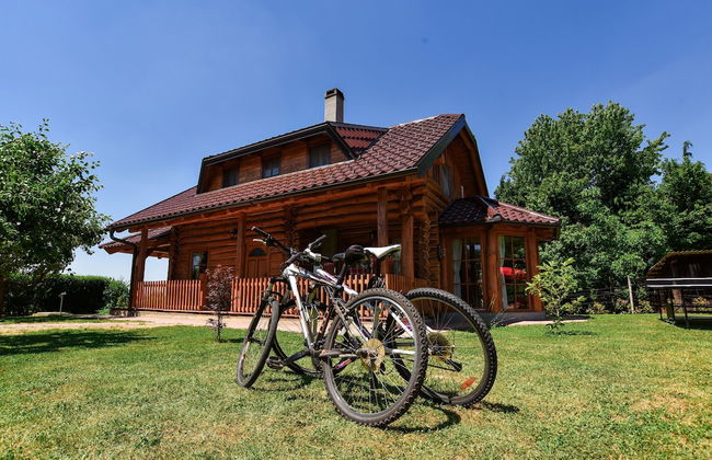 Hazelnut Pool House - Foto 19