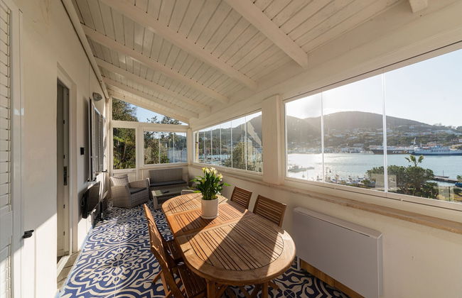 The House on the Harbour - Photo 14